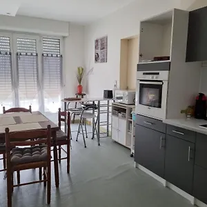 superbe-spacieux-appartement-rdc-tout-confort.inbrittany.com/